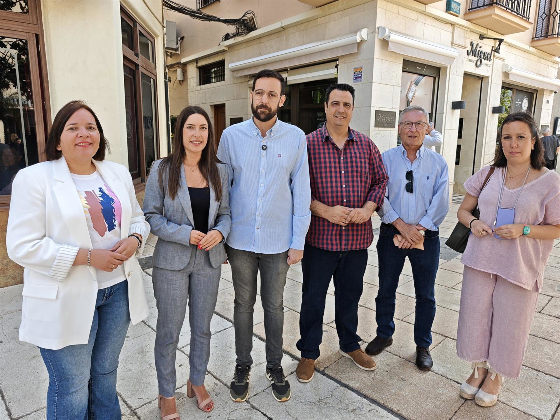 El PSOE llama a los vecinos de Vélez-Málaga a votar el domingo "en defensa de lo público"