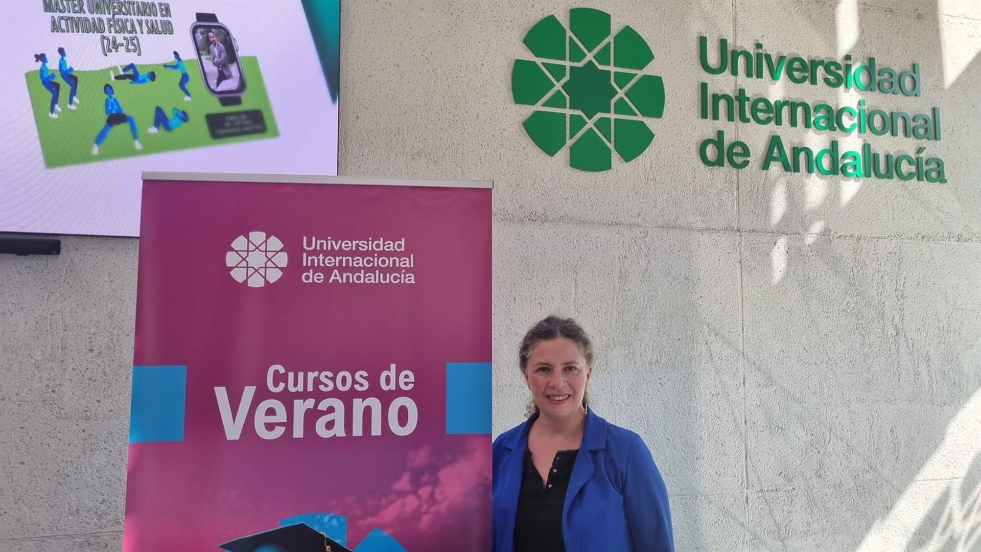Experta defiende la transparencia y la ética en el uso de la IA por el alumnado y que sea una asignatura