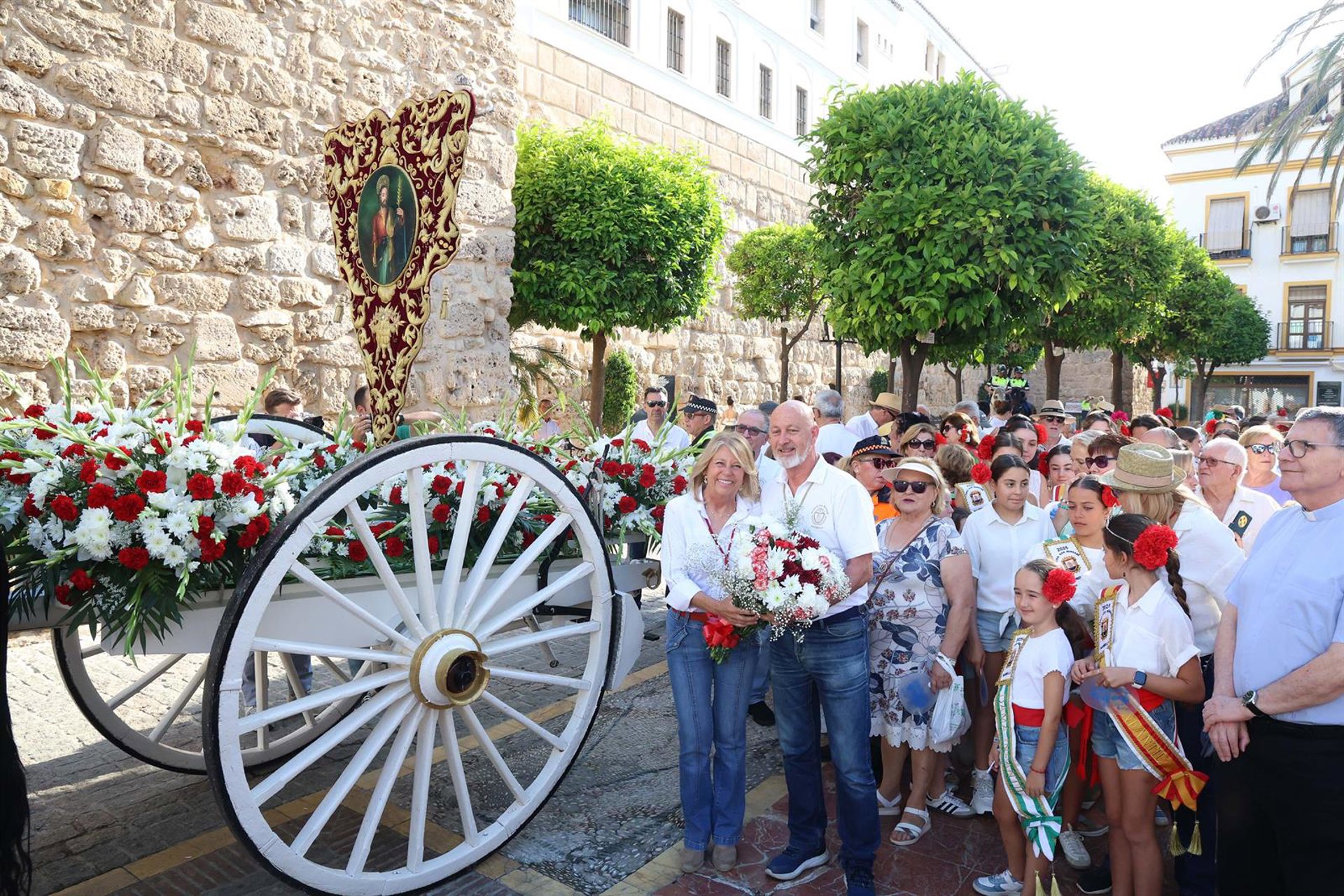 Marbella reúne a "cientos de vecinos" en la Romería de San Bernabé