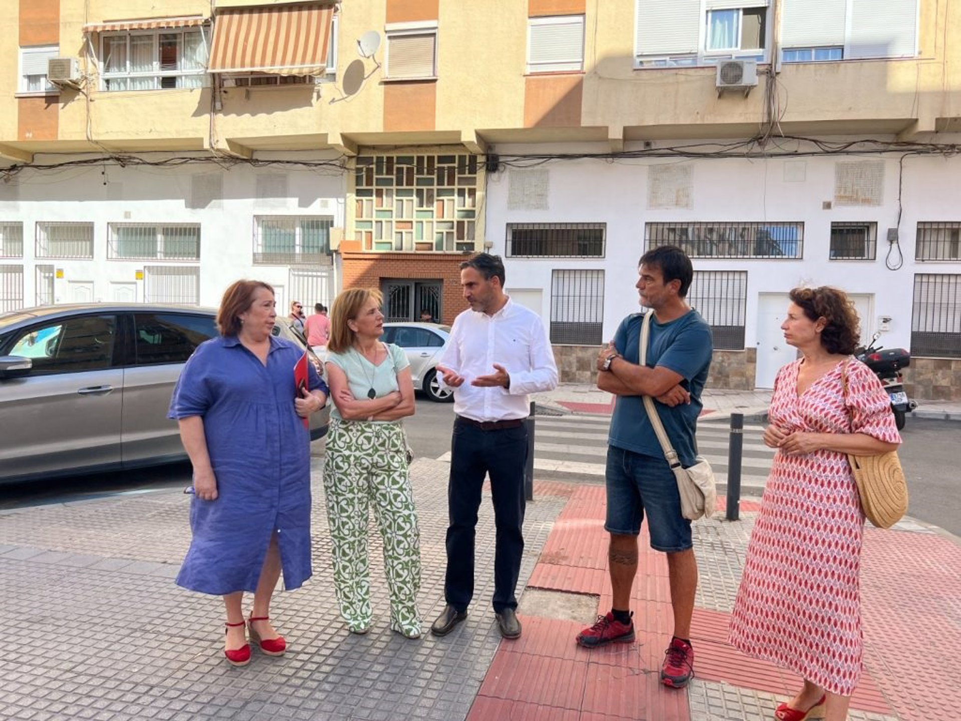 PSOE dice que medida para blindar "locales comerciales de su conversión en infraviviendas llega tres años tarde"