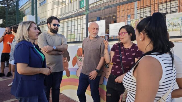 Por Andalucía reclama mas personal y menos recortes para once niños con necesidades específicas de Rincón