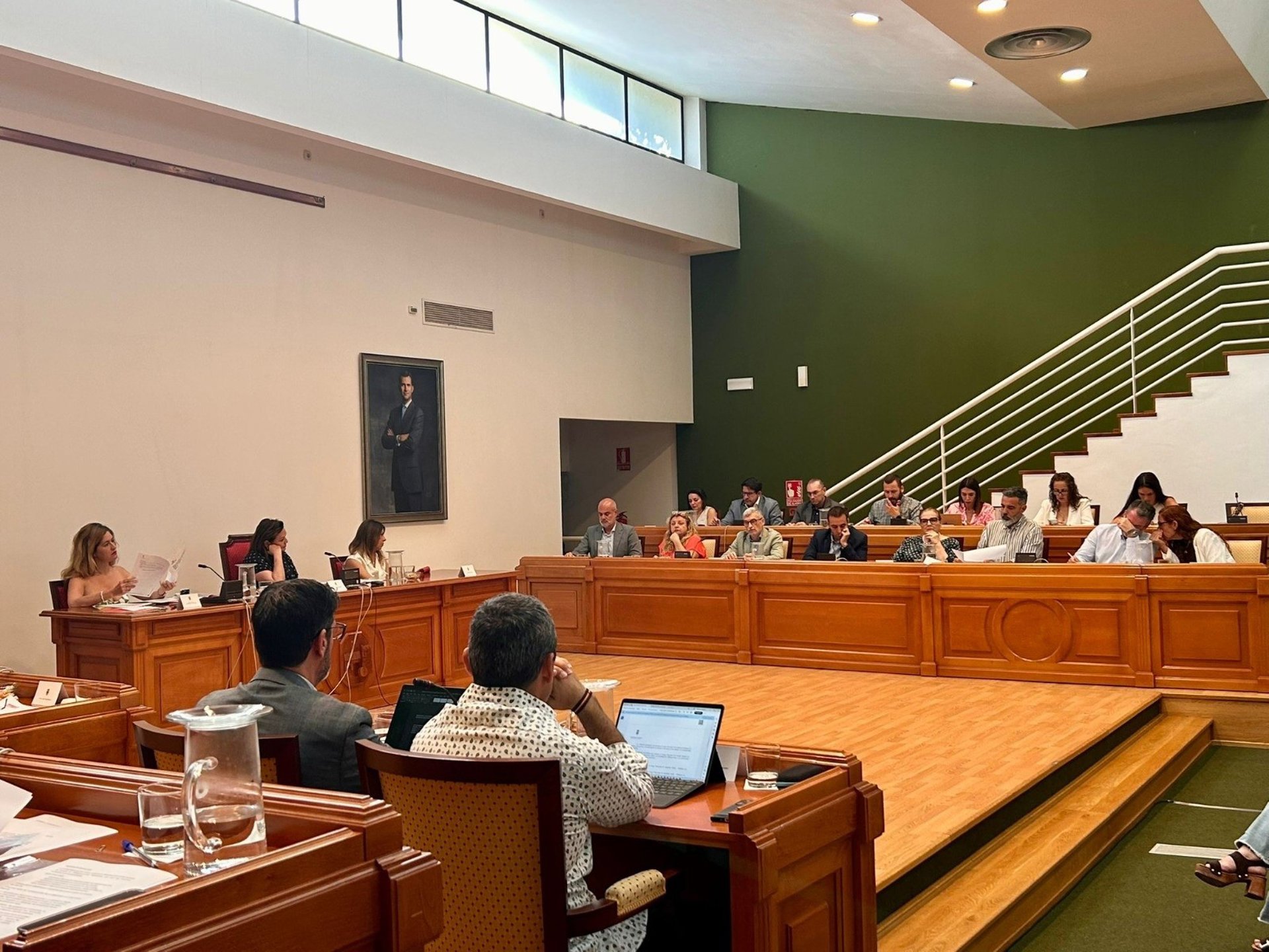 Torremolinos insta al Gobierno a tomar medidas para solucionar "retrasos y saturación" del Cercanías