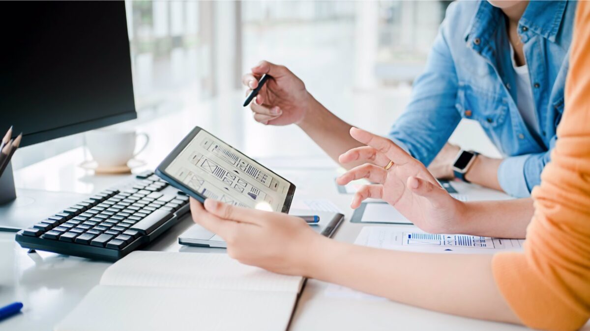 19 están ocupados y el tiempo medio de encontrar empleo es 9 meses