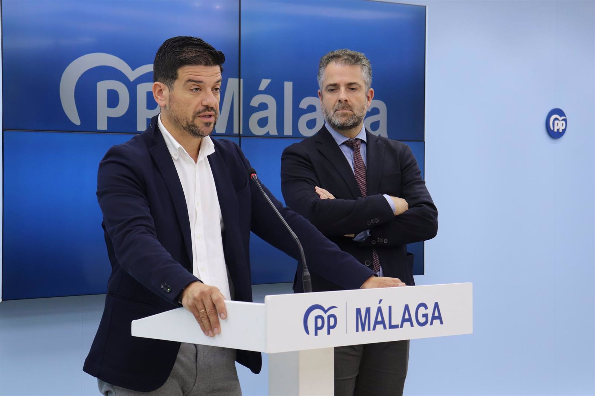 El PP critica que el "desgobierno" de Sánchez lleva a los ayuntamientos a la "parálisis económica"