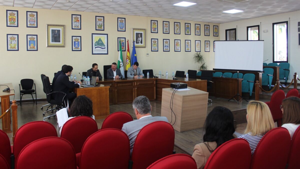 La Mancomunidad de la Costa del Sol Axarquía acoge la jornada 'Comunidad Energética Local Toda Málaga