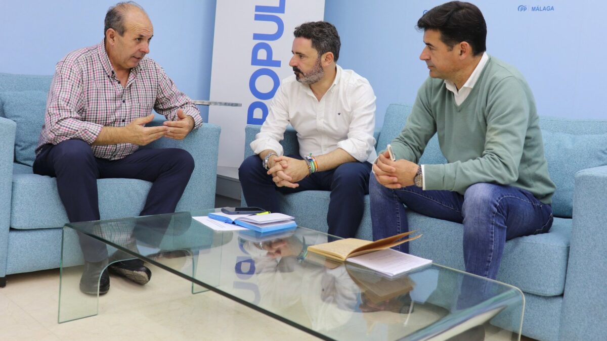 PP pide al Gobierno que "sea parte de la solución y no del problema" del campo tras recibir agricultores multas