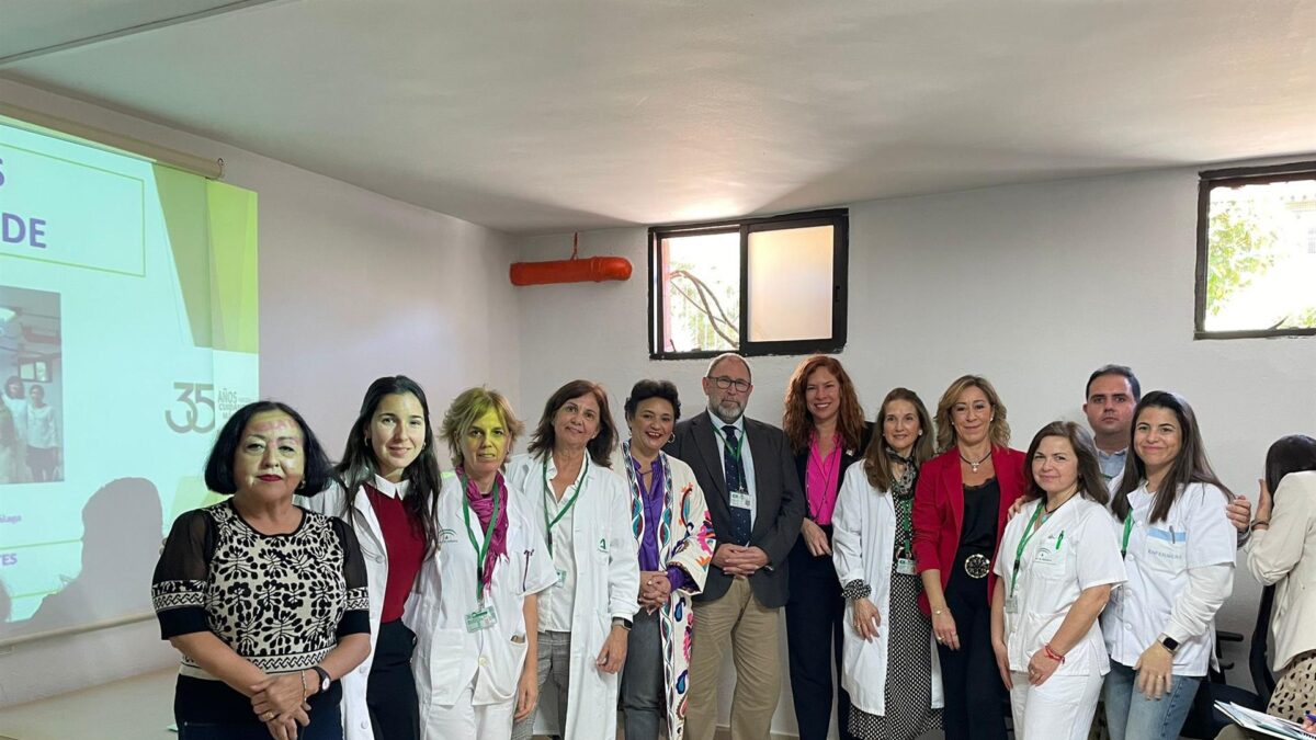 Pacientes afectados de Artritis Reumatoide aprenden a gestionar enfermedad en Hospital Marítimo de Torremolinos