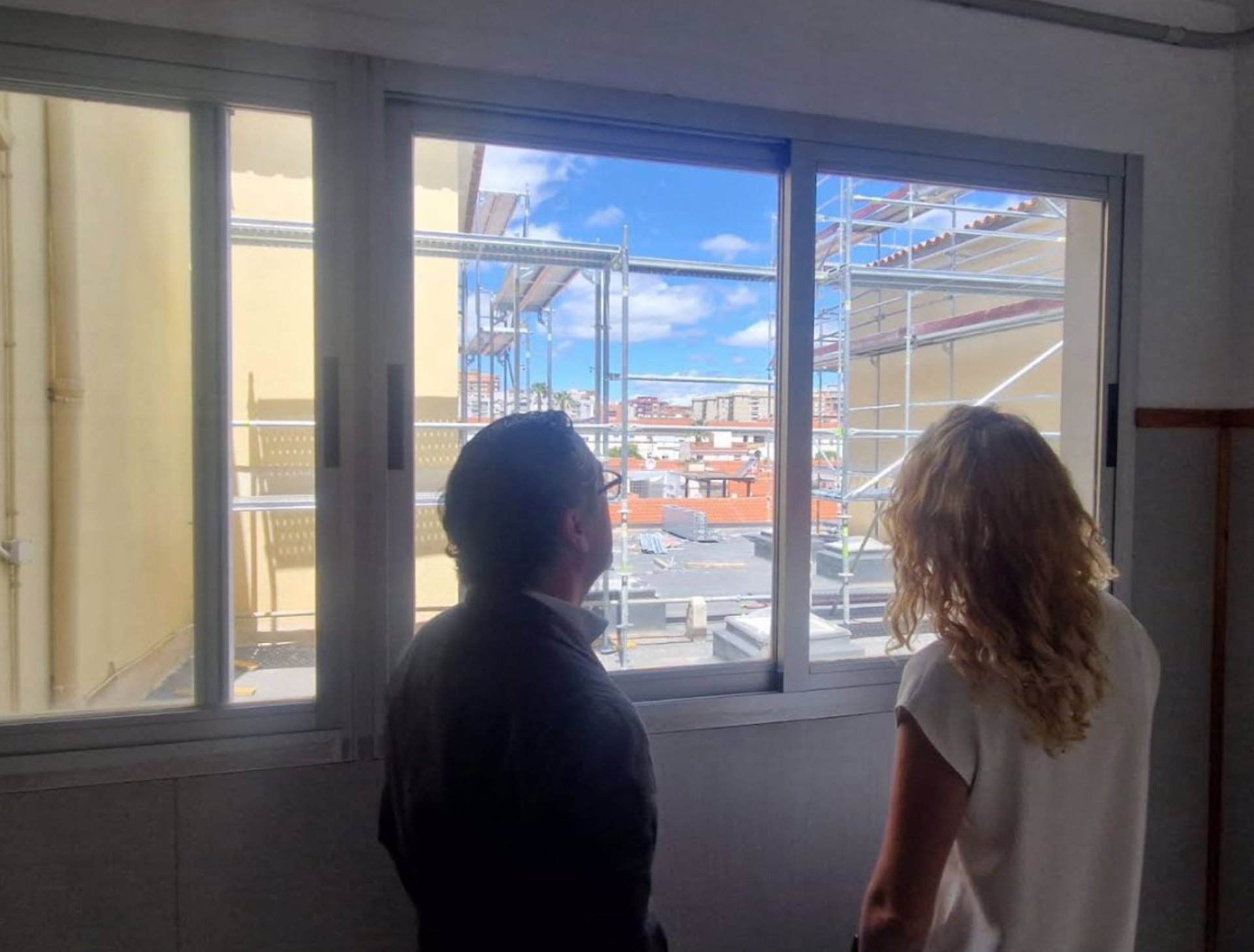 Comienzan las obras de rehabilitación de las cubiertas del IES Ciudad de Melilla de Málaga