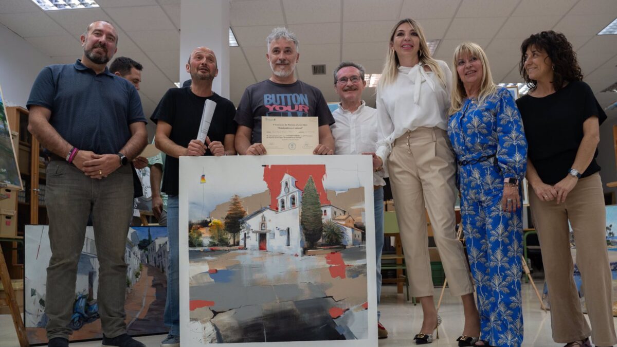 Juan Miguel Álvarez Páez gana el certamen de pintura al aire libre 'Benalmádena al Natural'