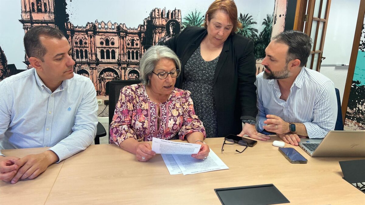 PSOE critica a PP por "dilapidar unos 4 millones por mala gestión de obras de piscina de Puerto de la Torre"