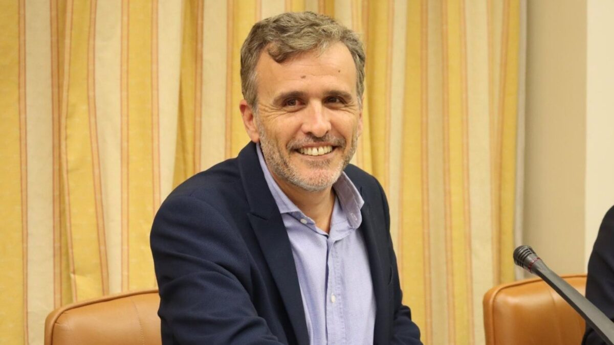 PSOE destaca que casi 200.000 jóvenes se beneficiarán del programa Verano financiado por el Gobierno