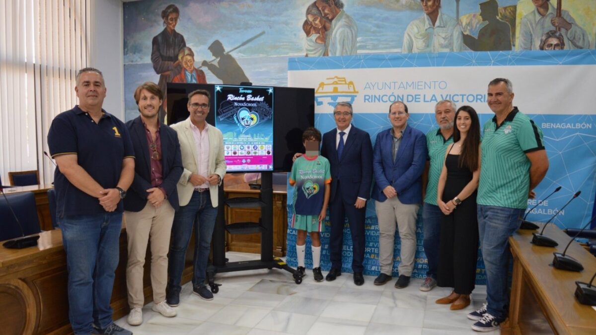 Rincón de la Victoria acoge el III Torneo Rincón Basket Novaschool 'Lleno de Vida' con 800 participantes