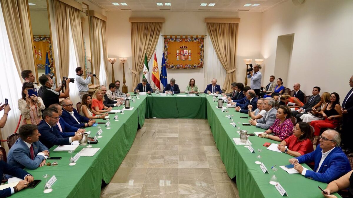 El Gobierno se compromete con el tren litoral a "dar pasos inmediatos" con los estudios
