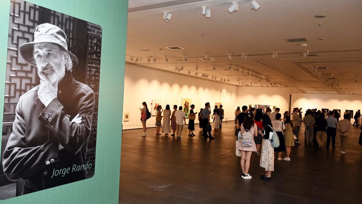 Jorge Rando, primer artista occidental en exponer sus obras en el Xuzhou Art Museum de China