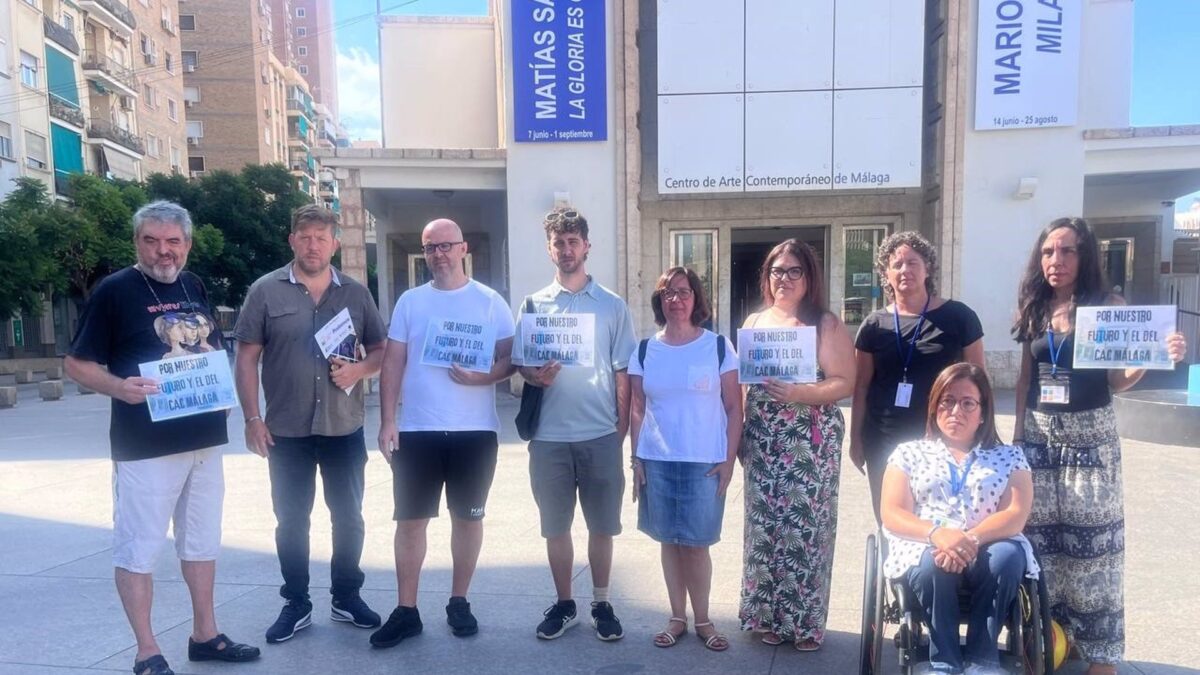 Con Málaga y trabajadores del CAC exigen al Ayuntamiento que "garantice" la continuidad de la plantilla