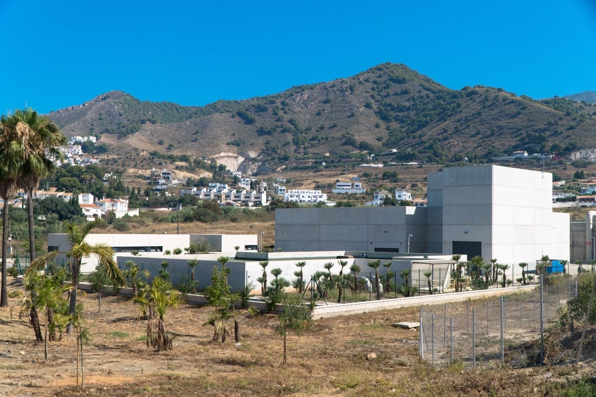 El Ayuntamiento de Nerja reitera al Gobierno central la cesión de la depuradora