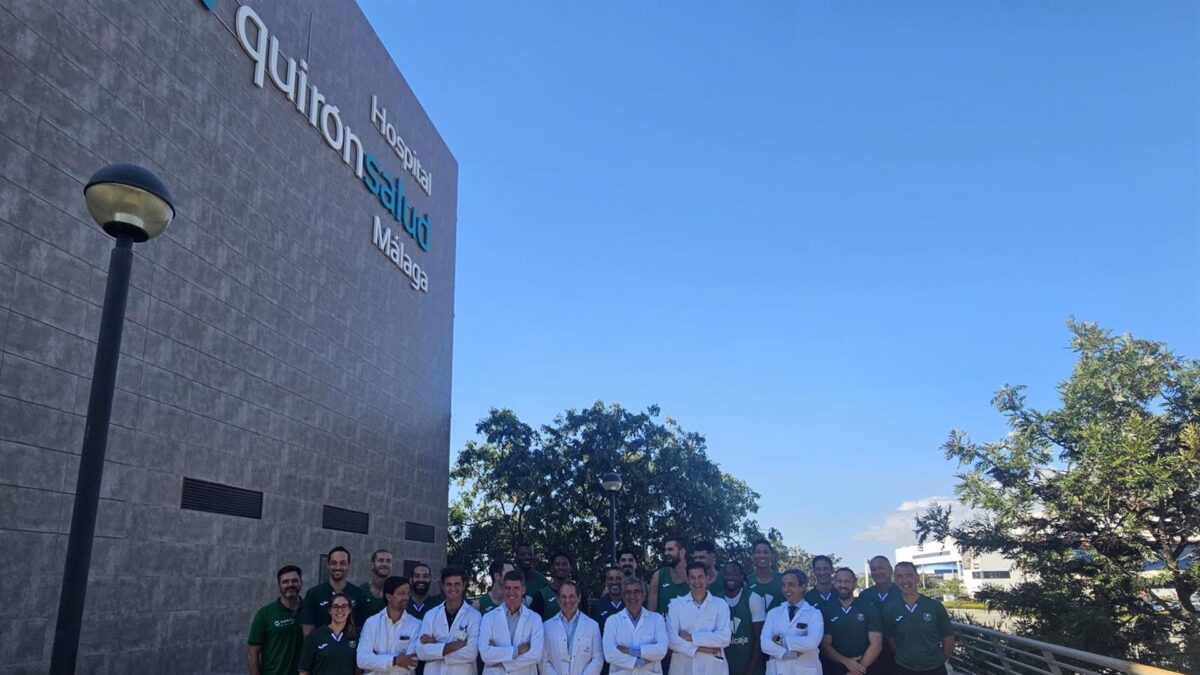 El Hospital Quirónsalud Málaga acoge el tradicional desayuno informativo de Unicaja Baloncesto de pretemporada