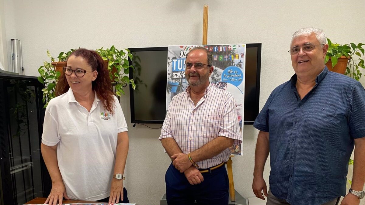 El día del turista en Mijas se celebra con una fiesta de tradición y gratitud hacia los visitantes del municipio