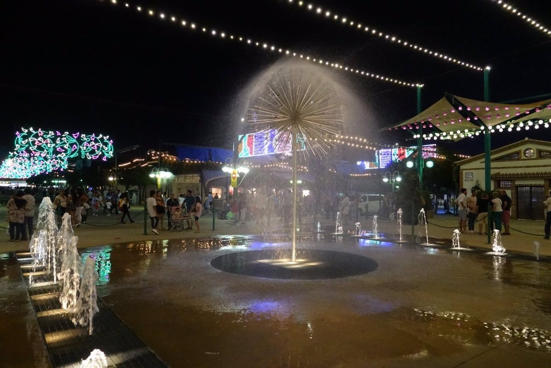 La explanada de la Juventud en la Feria de Málaga acogerá sesiones gratuitas de videodjs todas las noches