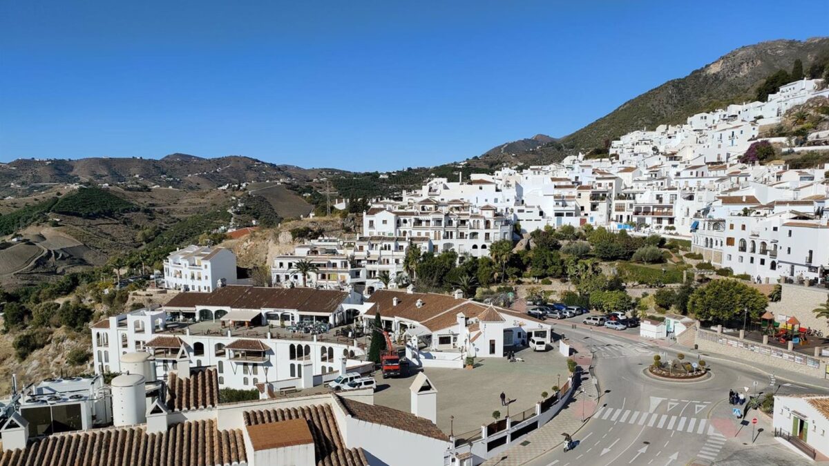 El PP de Frigiliana apunta a supuestos contratos irregulares por parte del Ayuntamiento