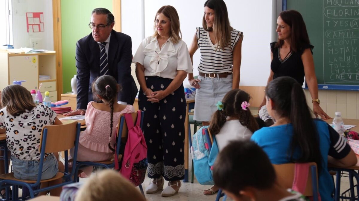 El curso escolar arranca con 80 intervenciones de la Junta en centros de la provincia en 2024