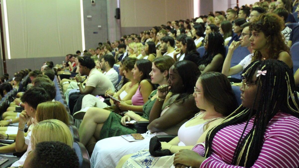 La UMA da la bienvenida al estudiantado internacional del curso 2024-25