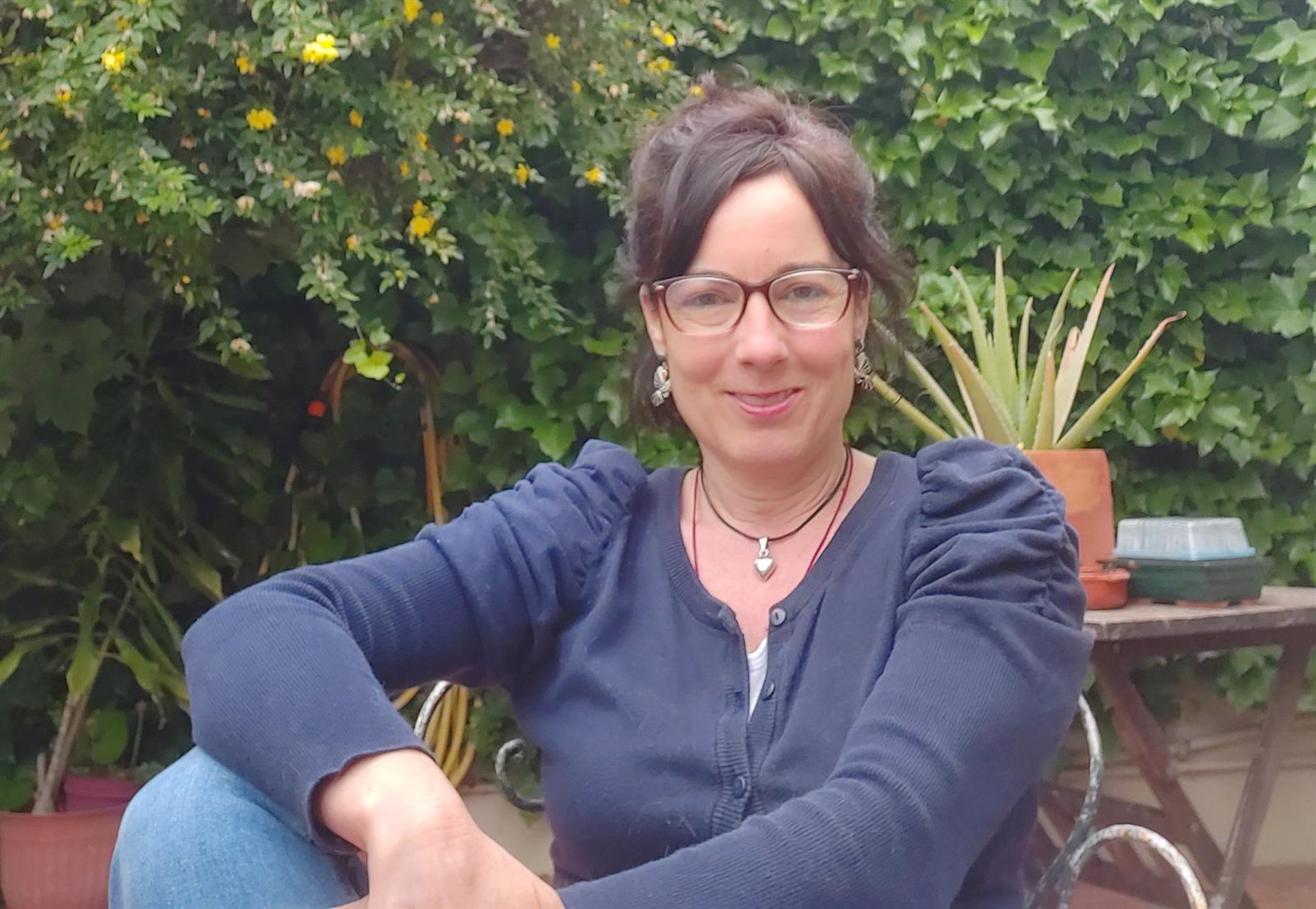 María Barrionuevo Almansa invita al lector a transformar y crear su propia realidad en 'La misión de Karma'
