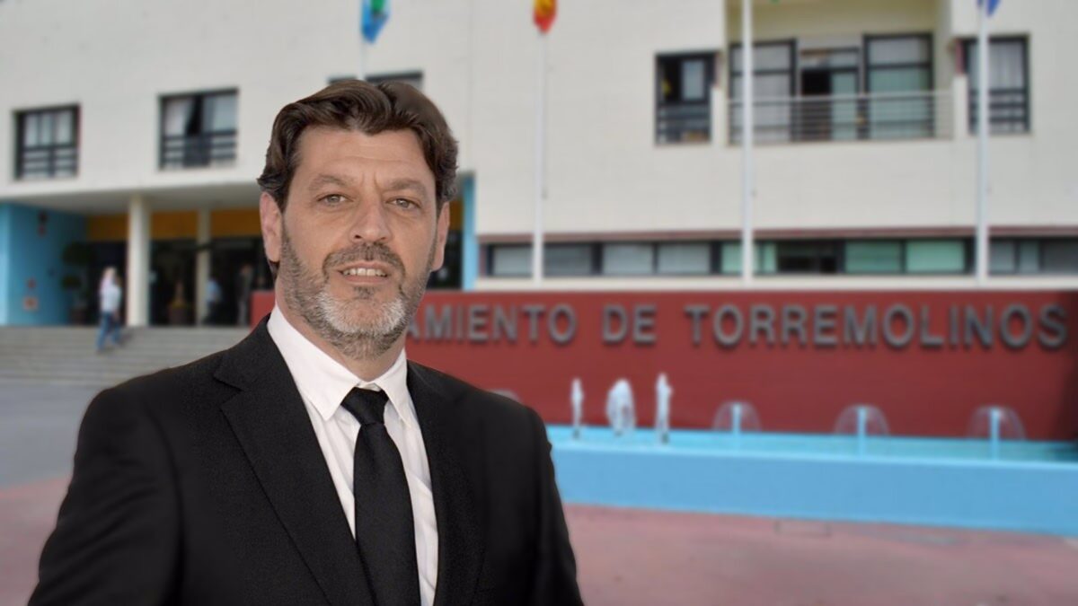 Vox acusa de "incoherencia" a la alcaldesa de Torremolinos por abordar la zona azul "tras oponerse a más tasas"