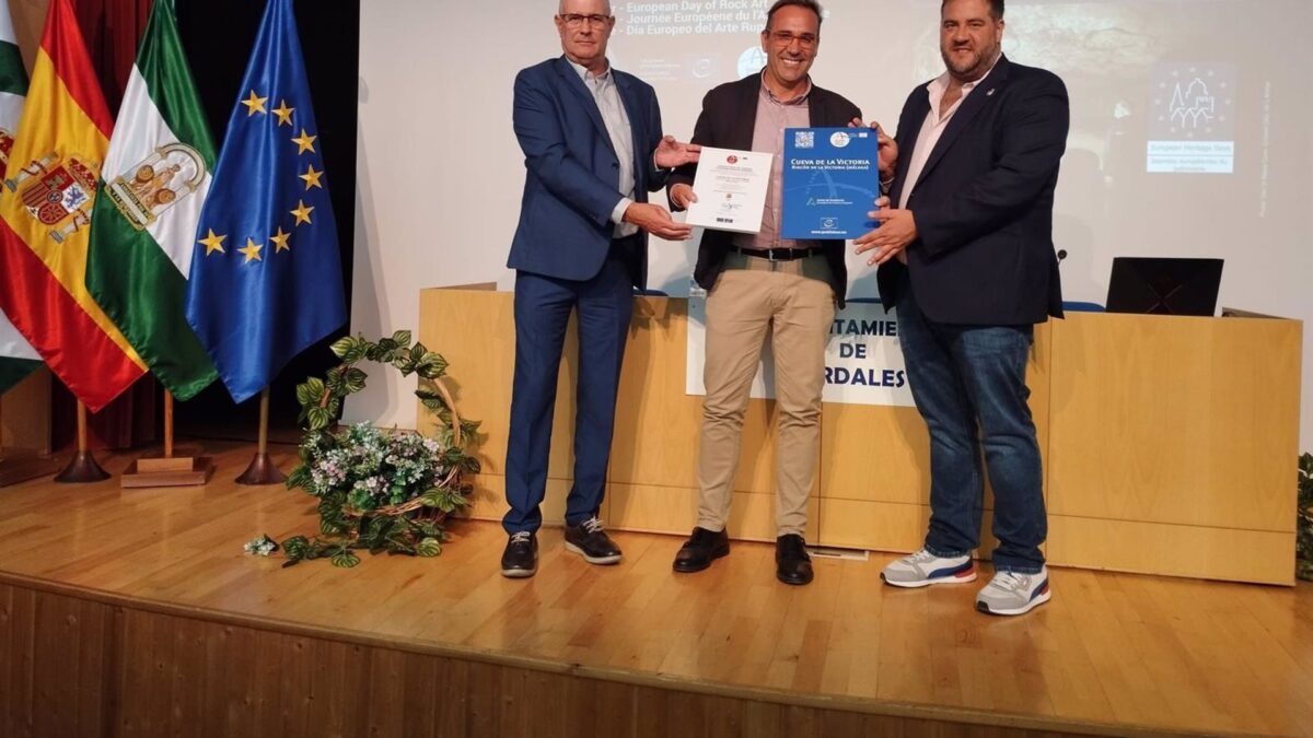 Cueva de la Victoria, parte del Itinerario Cultural Europeo del Consejo 'Caminos del Arte Rupestre Prehistórico'