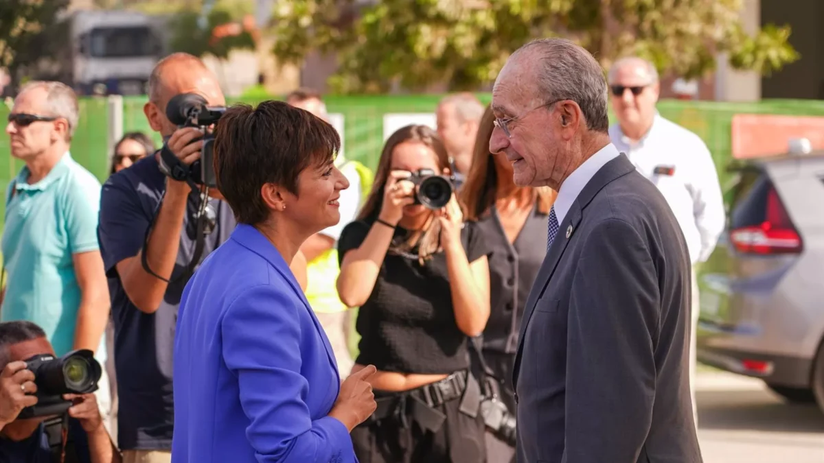 De la Torre defiende el "avance sólido, importante" de la propuesta sobre viviendas turísticas