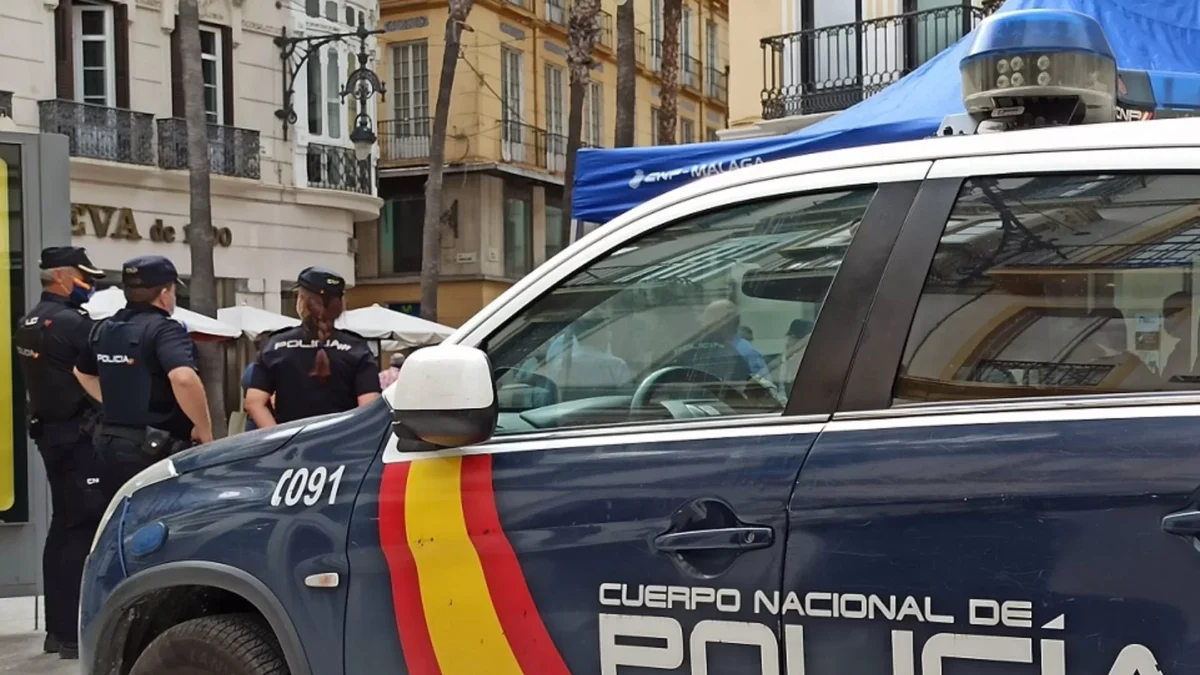 Detenido un hombre con cocimientos en descifrado de candados tras robar en taquillas de un gimnasio