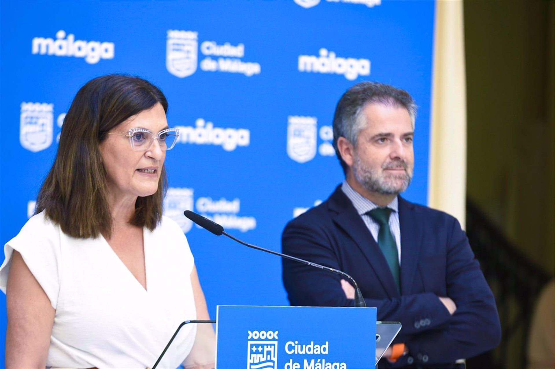 El Ayuntamiento pone en marcha en pruebas la línea circular C7 Limonar en la zona este de la ciudad
