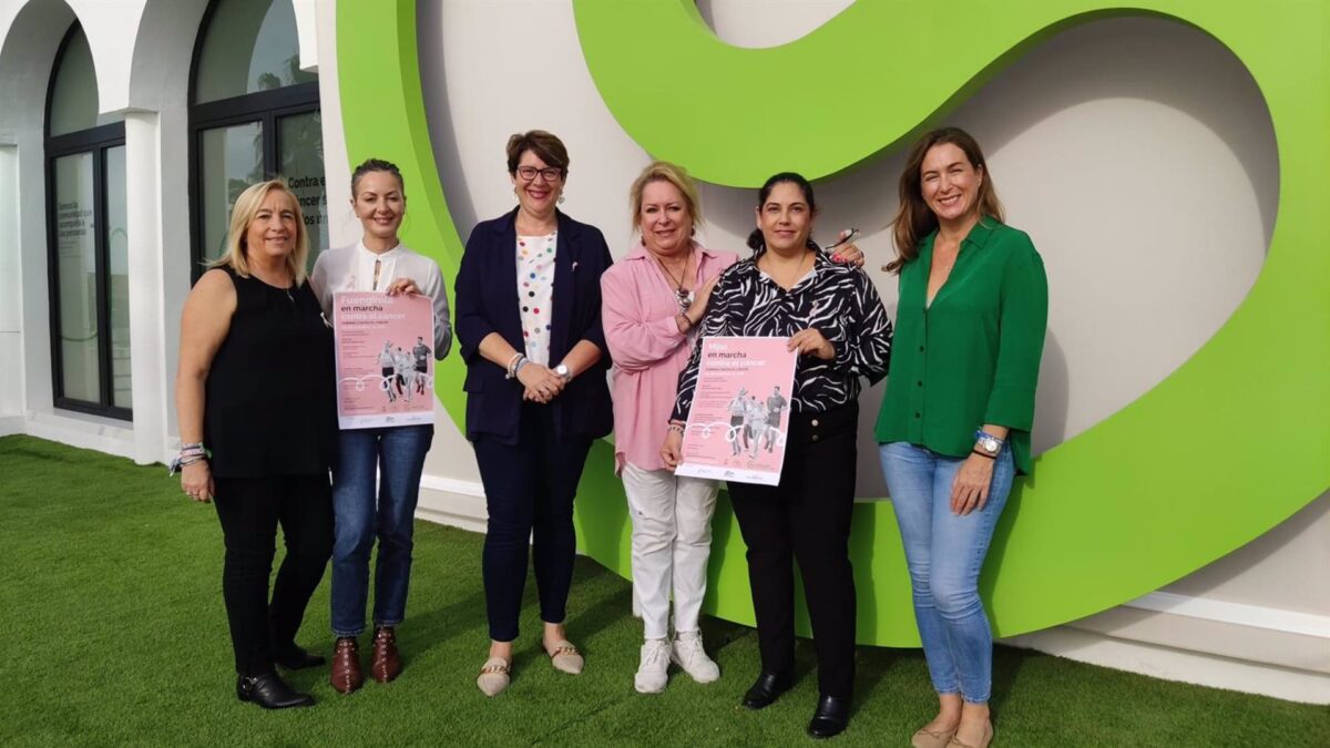 Mijas y Fuengirola conmemora el Día Mundial contra el Cáncer de Mama con fiesta benéfica y caminata solidaria
