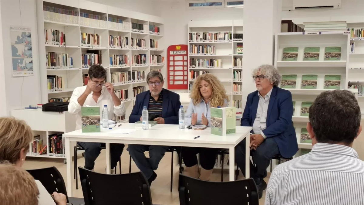 Monda presenta un libro sobre el origen histórico de los nombrs propios y lugares de la localidad