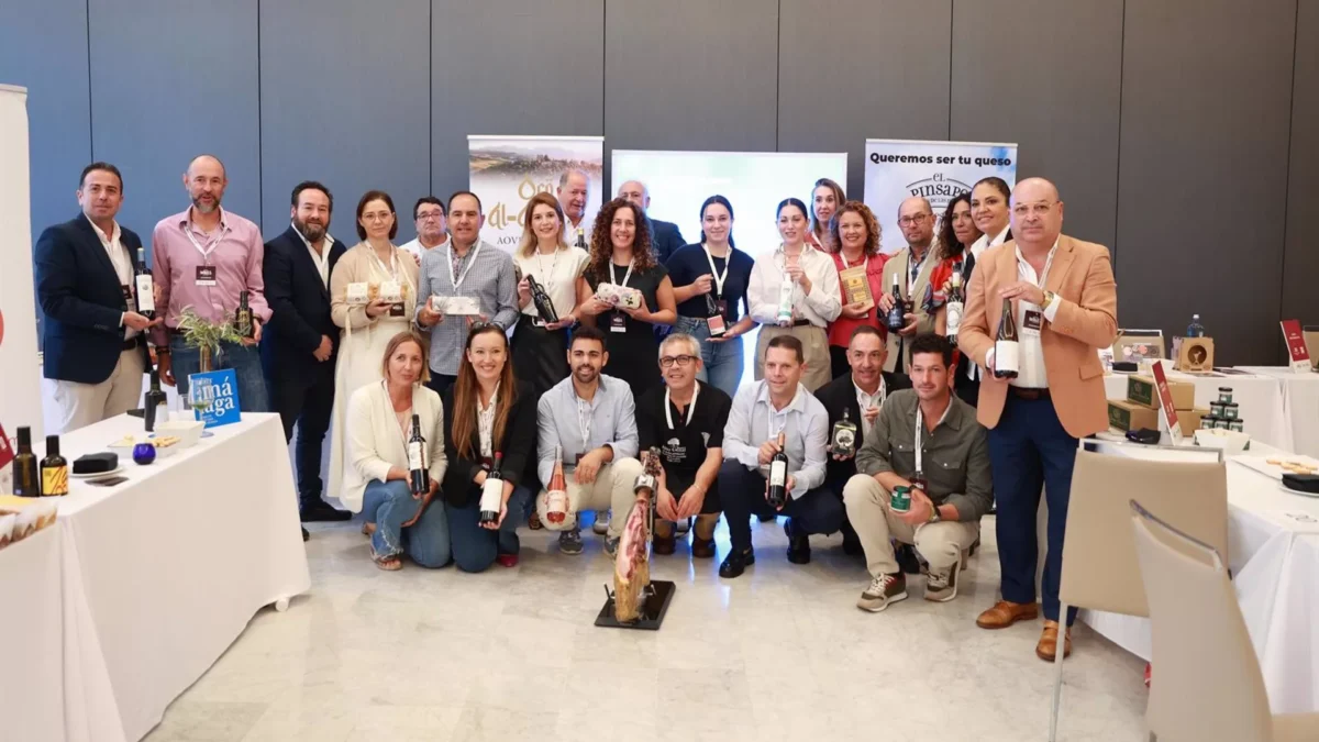 Una veintena de empresas de Sabor a Málaga presentan sus productos delicatessen en Sur Wines & Gourmet