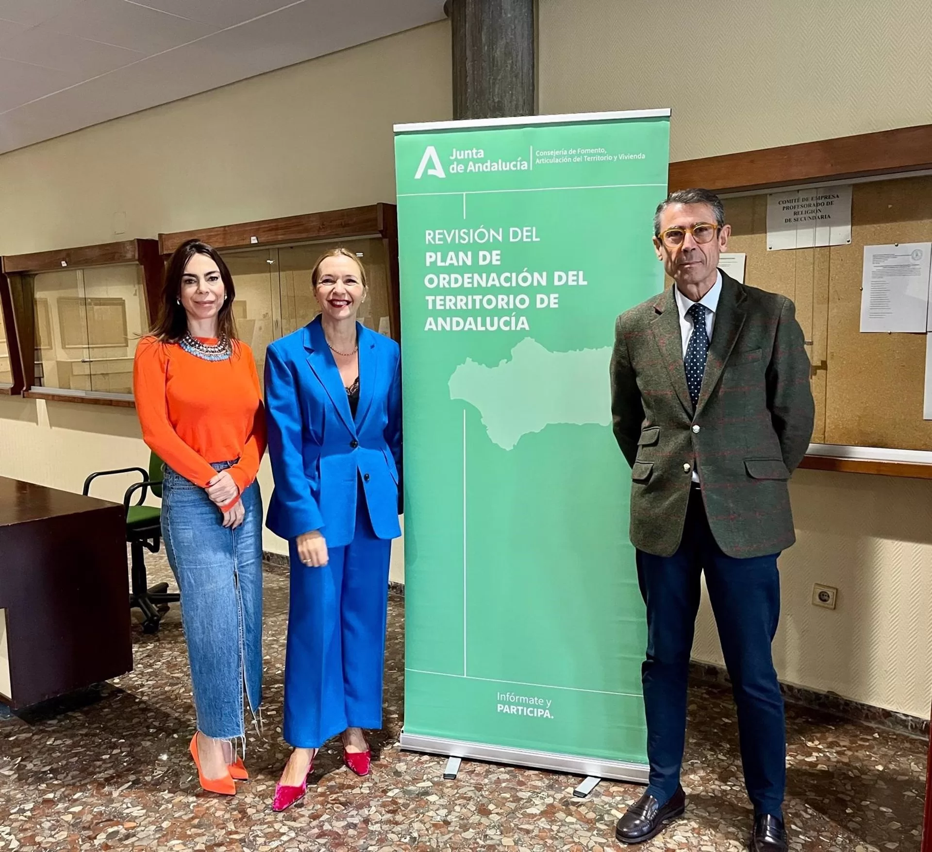 La Junta insta a las instituciones y agentes sociales a participar en el nuevo Plan de Ordenación andaluz