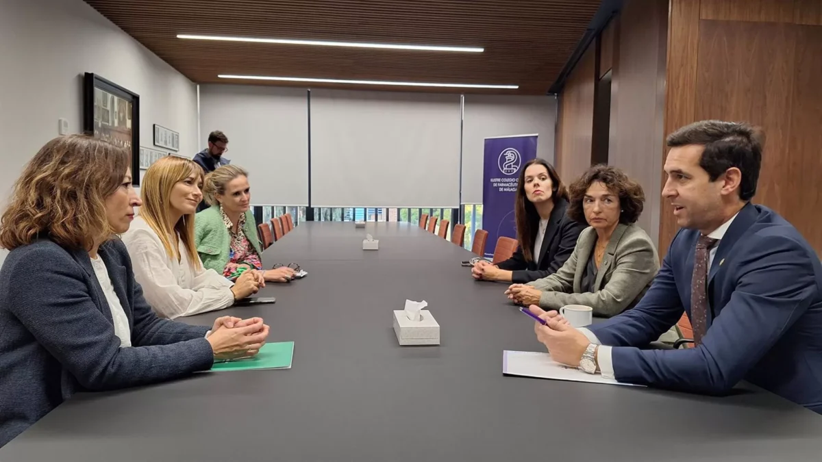La Junta y las farmacias malagueñas se unen para detectar casos de violencia de género y ayudar a las víctimas