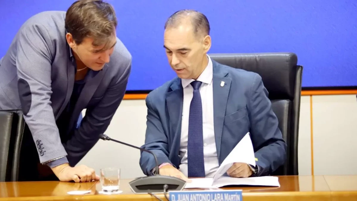 Los presupuestos de Benalmádena de 2025 prevén una bajada de impuestos e inversiones por más 26 millones