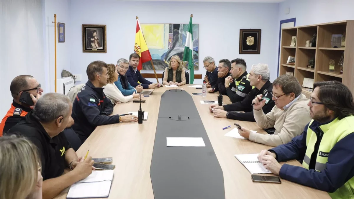 Muñoz destaca labor de efectivos y espera que "la normalidad" en Marbella se retome este jueves