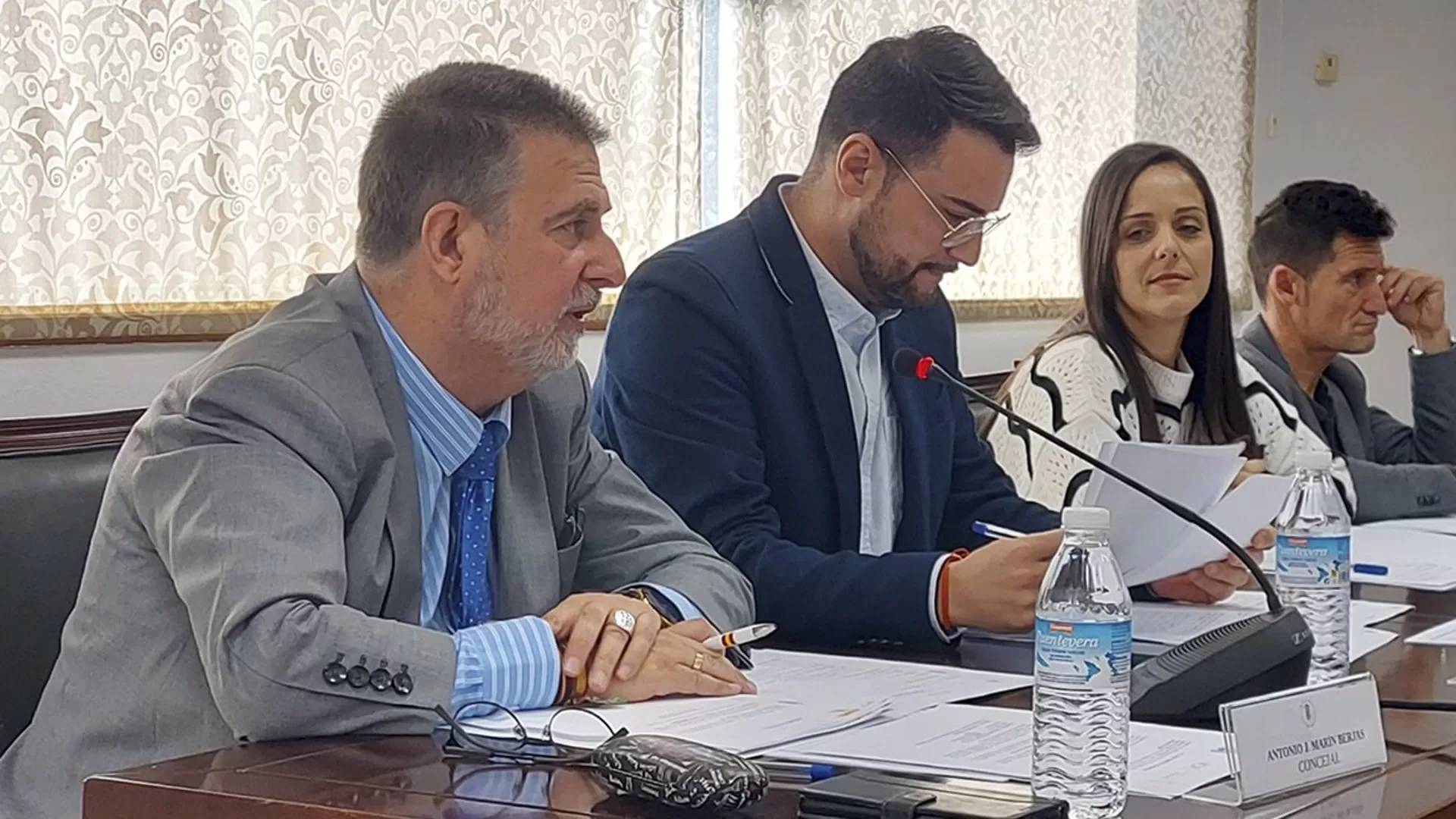 Vox respalda las ayudas al emprendimiento en Manilva, "garantizando una gestión adecuada y equitativa"