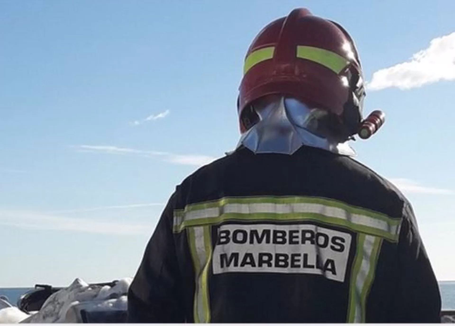Alcaldesa de Marbella pide al Gobierno abrir el peaje de la AP-7 para aliviar tráfico tras incendio de un camión