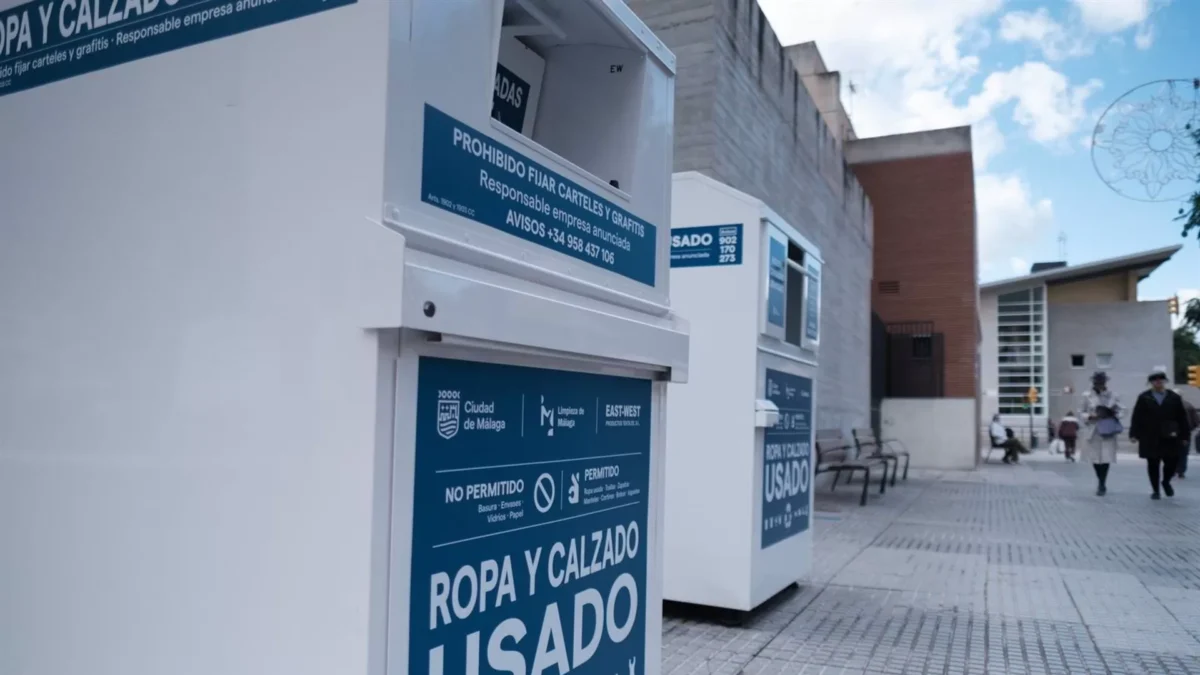 El Ayuntamiento de Málaga impulsa el servicio de recogida de textiles