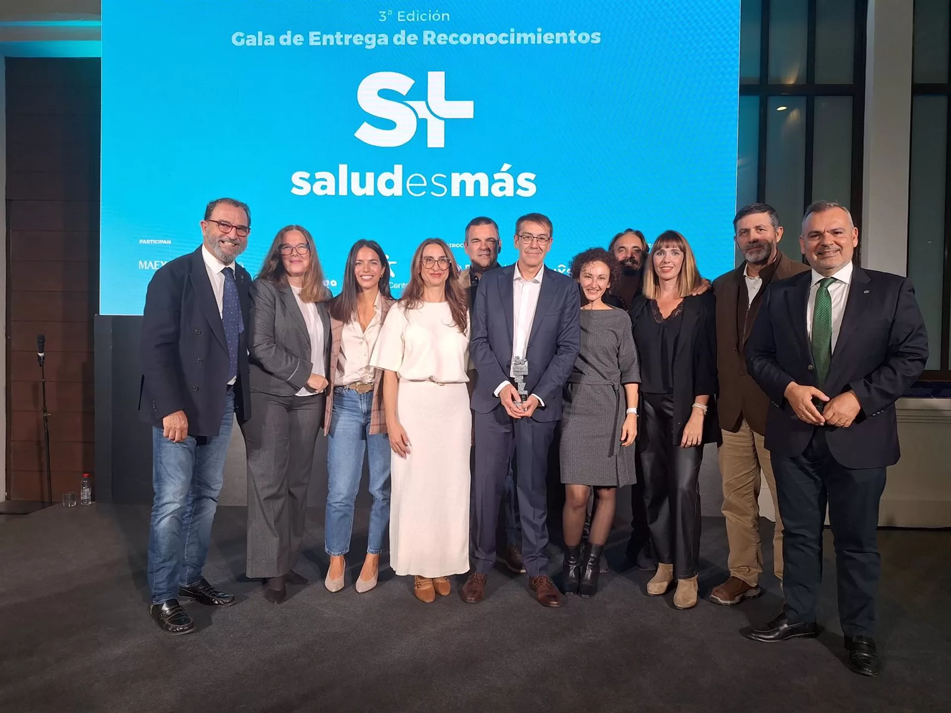 Ernesto Muñoz, nombrado enfermero del año en la tercera edición de la gala 'Salud es más'
