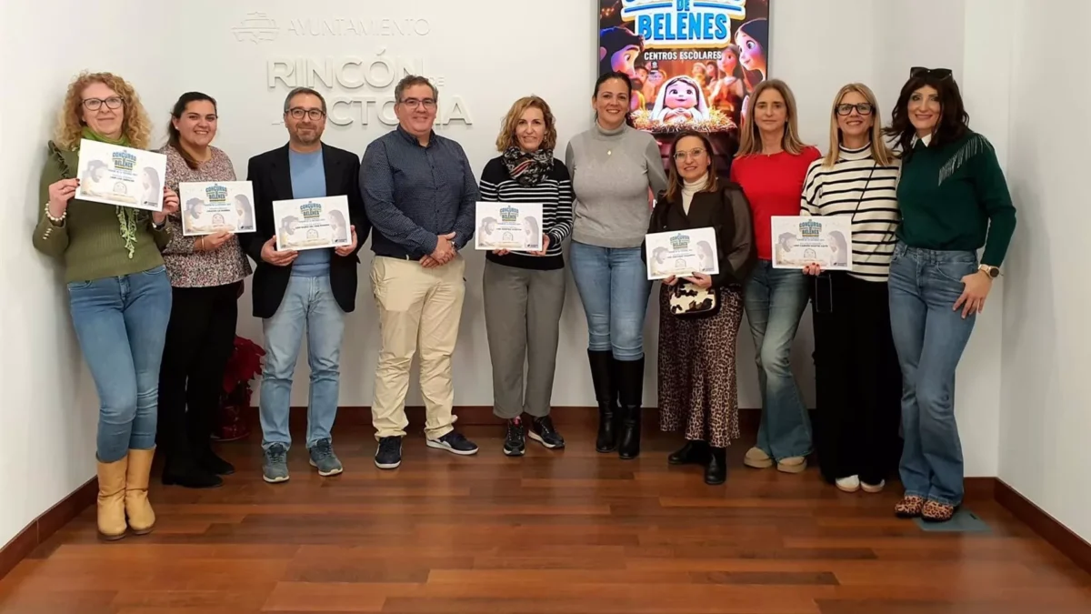 Los centros La Marina y Gregorio Marañón ganan el Concurso de Belenes Escolares de Rincón de la Victoria