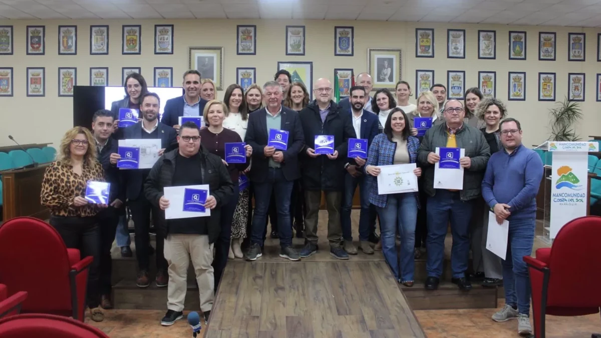 Mancomunidad Axarquía entrega las Q de Calidad Turística a los municipios que integran cinco rutas
