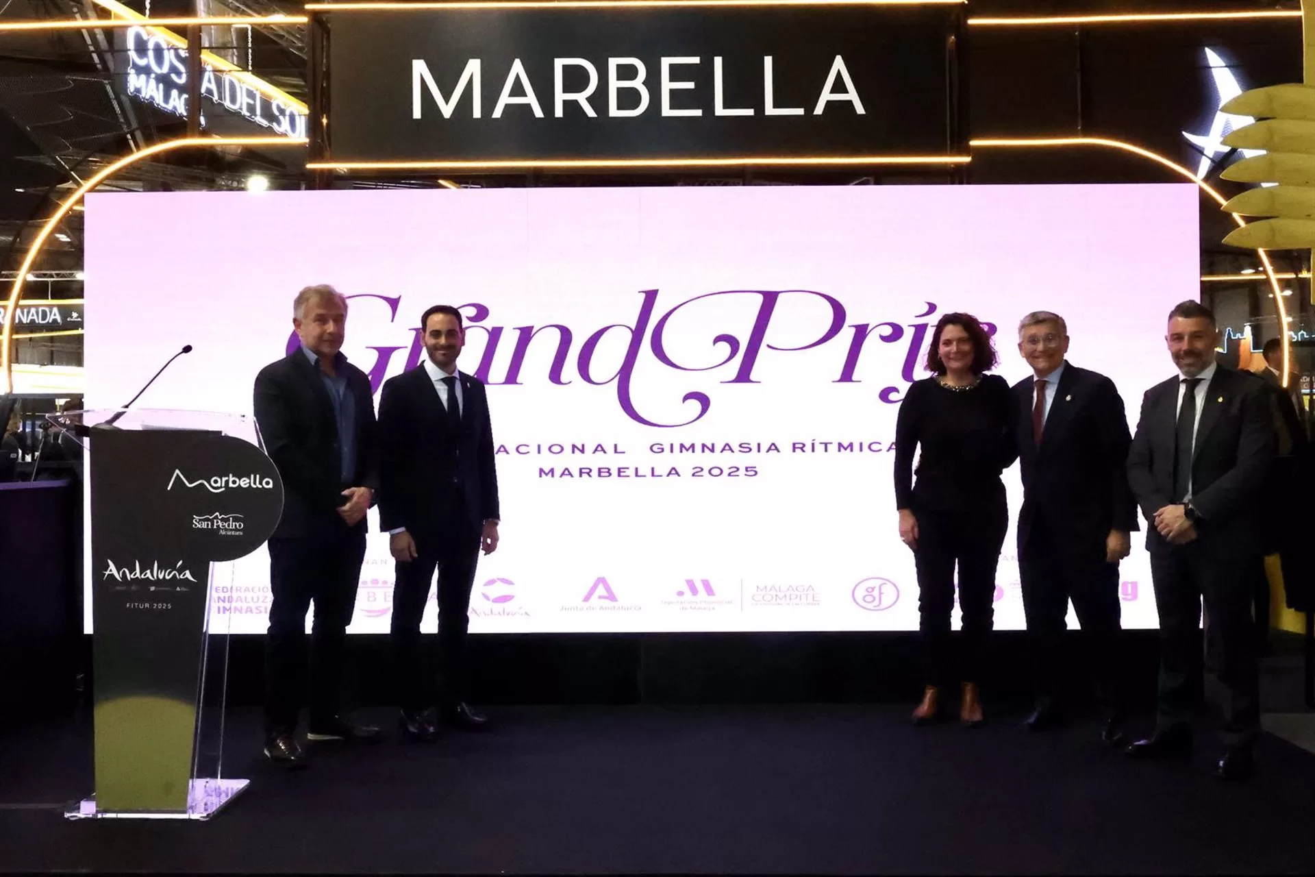 Marbella exhibe en Fitur su fortaleza en el binomio turismo-deporte con 140 eventos previstos en 2025