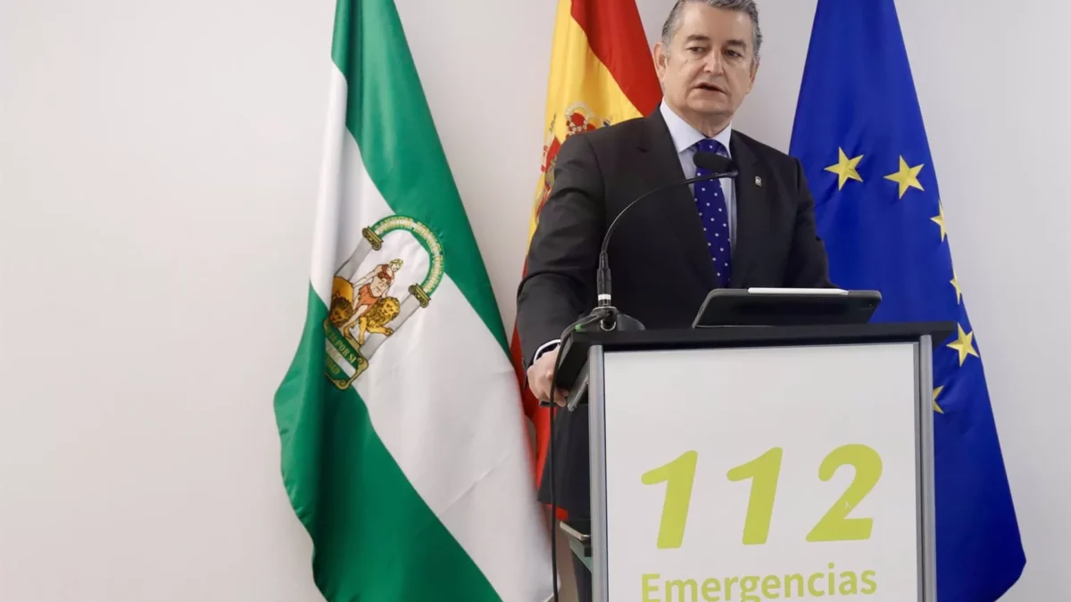 Sanz pide a Gobierno "transparencia, lealtad y coordinación" tras no conocer traslado de migrantes