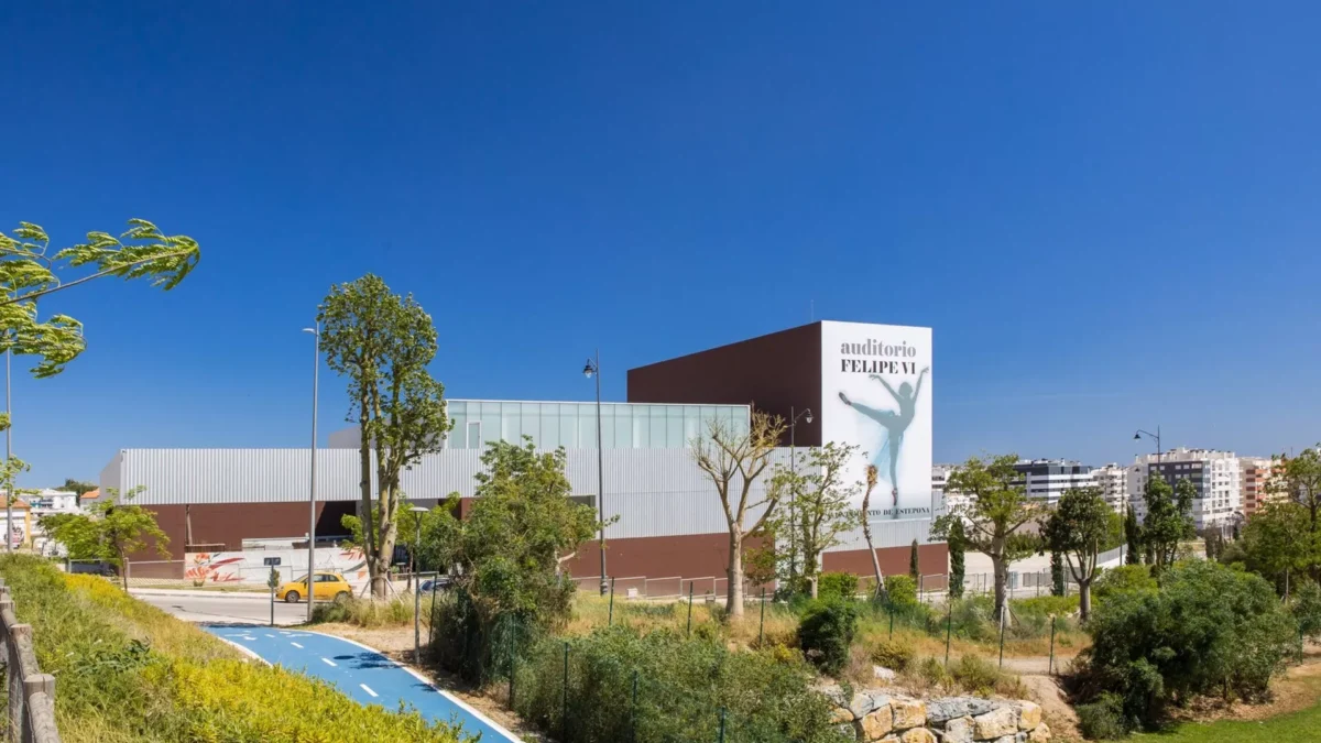 El Ayuntamiento de Estepona saca a licitación la gestión y explotación del teatro auditorio Felipe VI