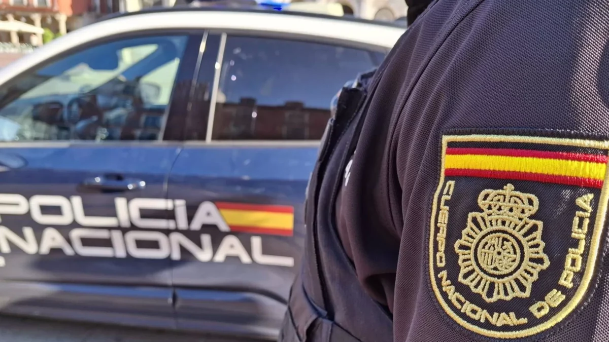 Detenido un hombre por amenazar de muerte a su pareja y con quemar su casa con ella dentro