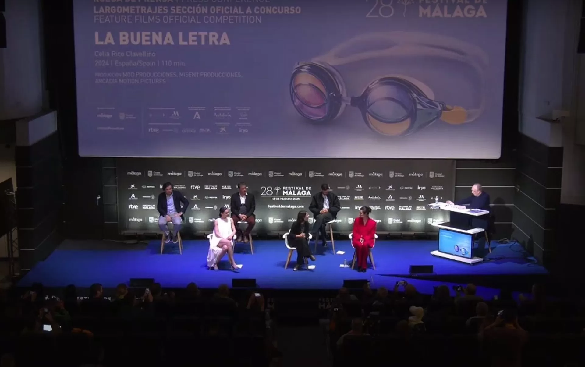 'La buena letra' se asoma a los traumas de la posguerra desde los cuidados en el Festival de Málaga